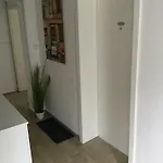 Domi's Gaestehaus בית הארחה *